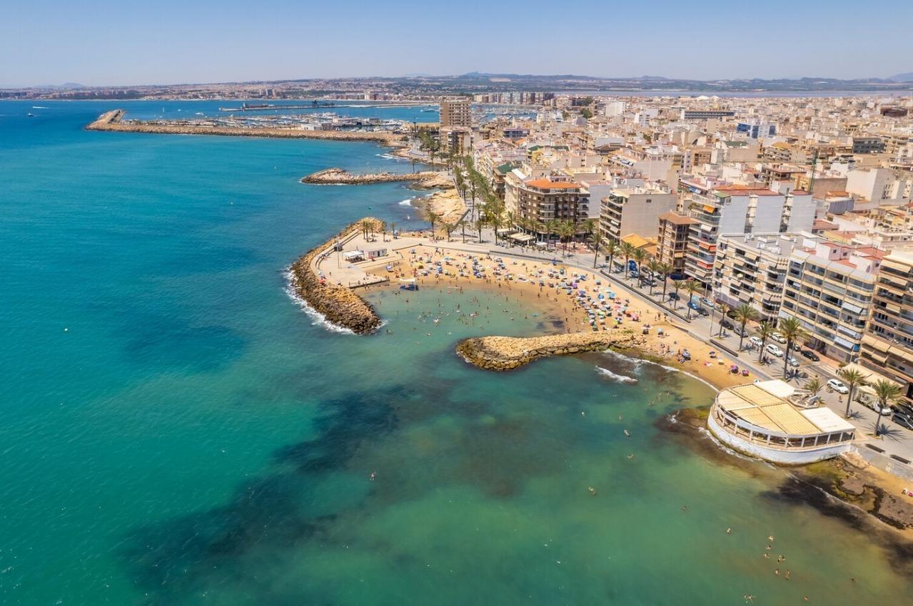 Apartment for Sale in Torrevieja, Alicante