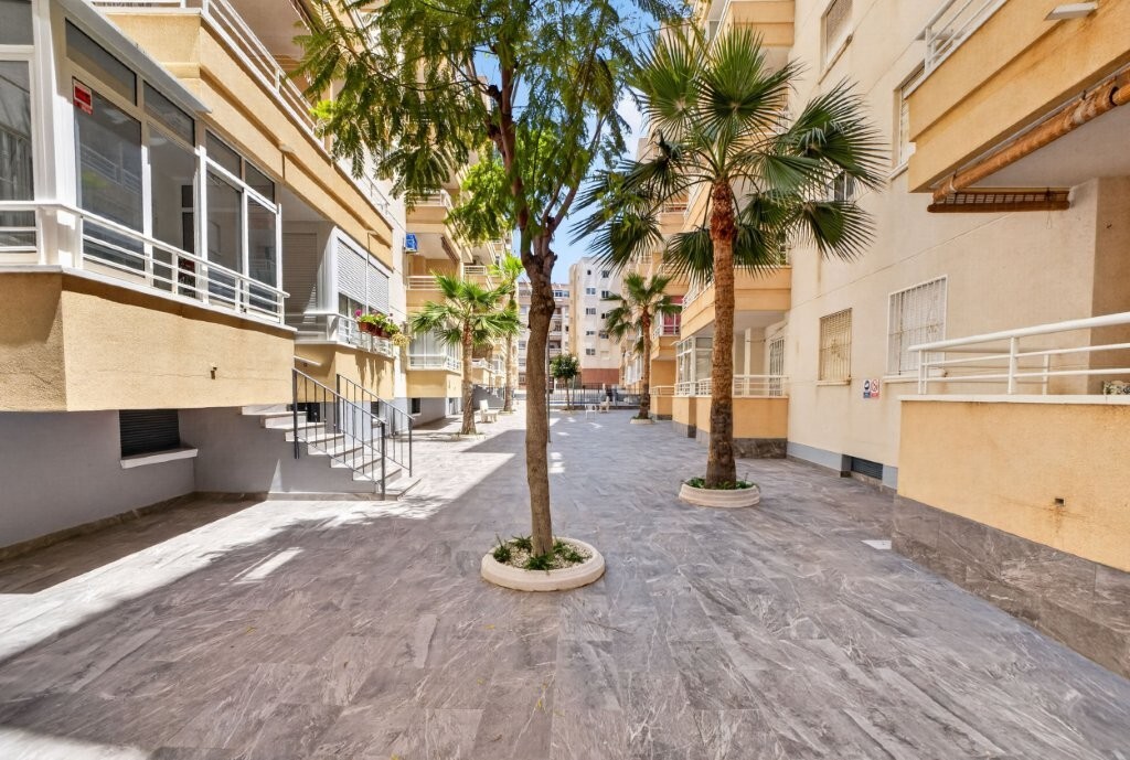 Apartment for Sale in Torrevieja, Alicante