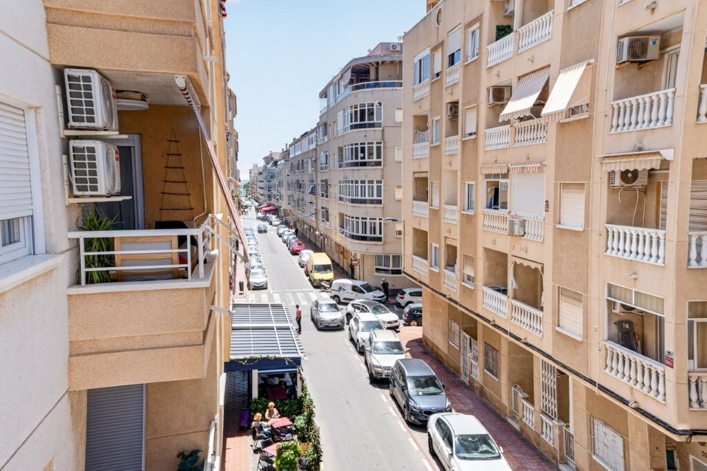 Apartment for Sale in Torrevieja, Alicante