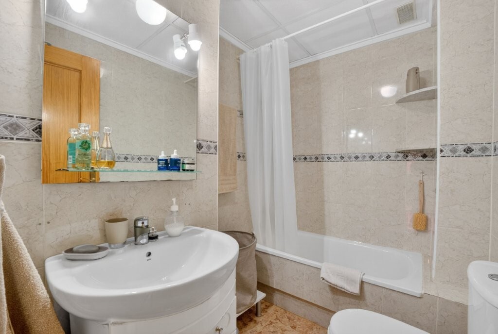 Apartment for Sale in Torrevieja, Alicante