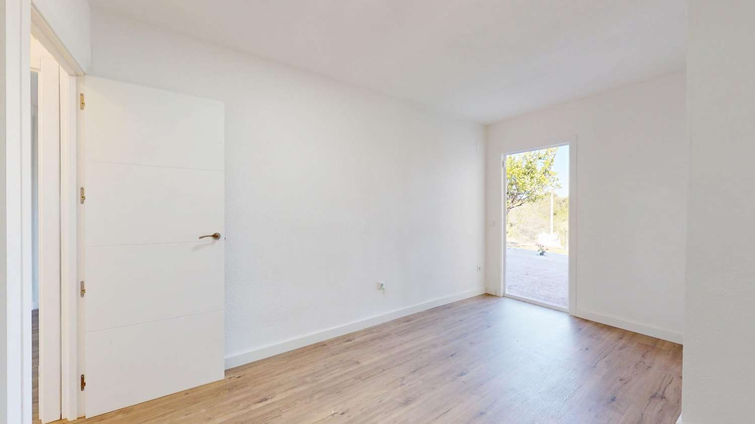 Bungalow for Sale in Orihuela, Alicante