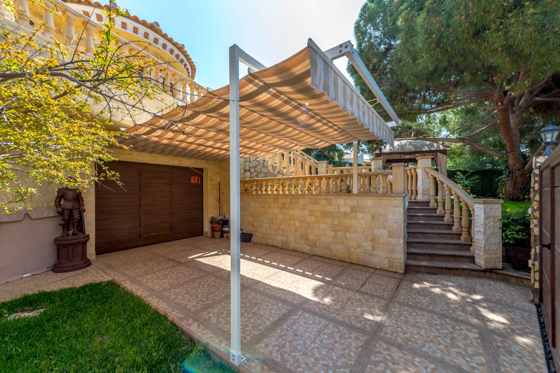 Duplex for Sale in Torrevieja, Alicante
