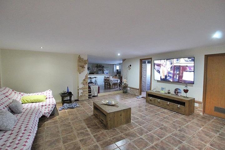 Villa for Sale in Formentera del Segura, Alicante