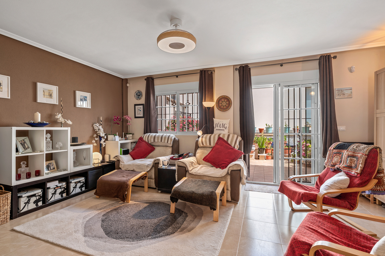 Town House for Sale in San Miguel de Salinas, Alicante