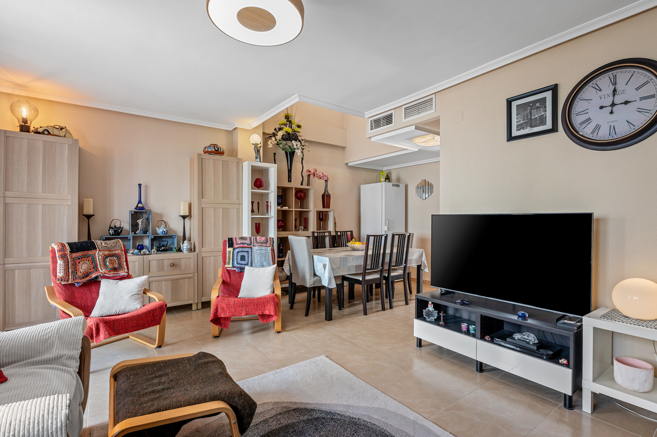 Town House for Sale in San Miguel de Salinas, Alicante