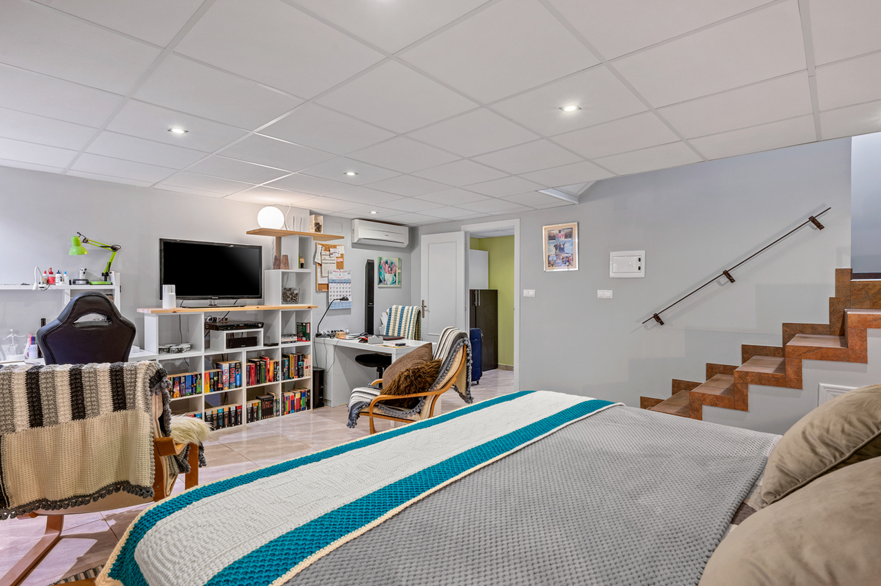 Town House for Sale in San Miguel de Salinas, Alicante