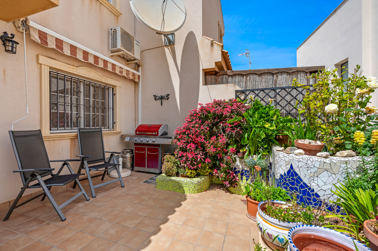 Town House for Sale in San Miguel de Salinas, Alicante