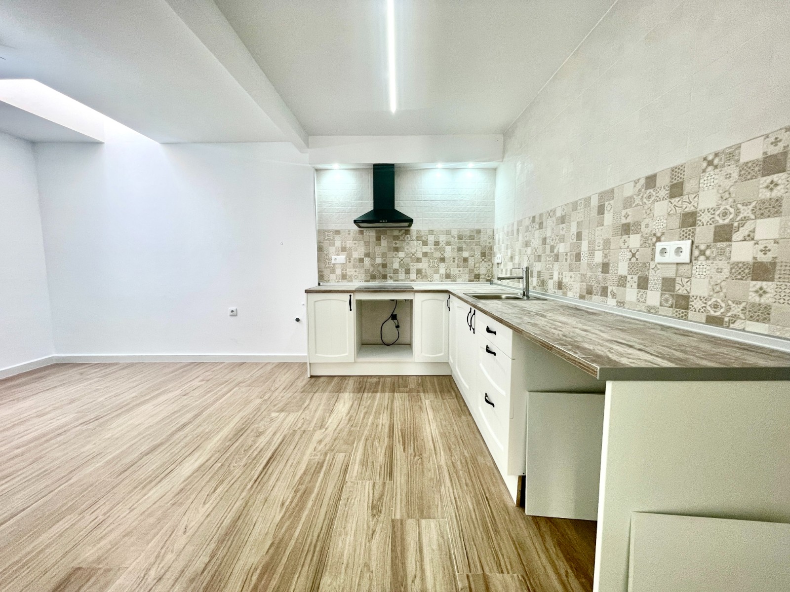 Town House for Sale in Daya Vieja, Alicante