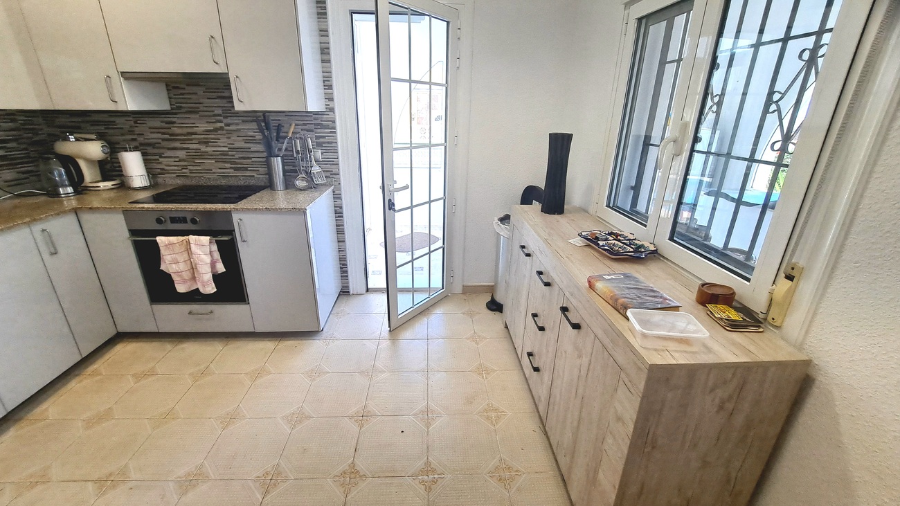 Villa for Sale in San Miguel de Salinas, Alicante