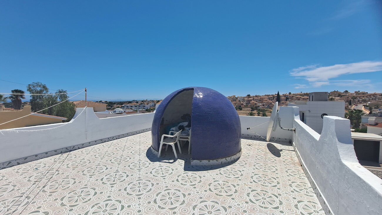 Villa for Sale in San Miguel de Salinas, Alicante