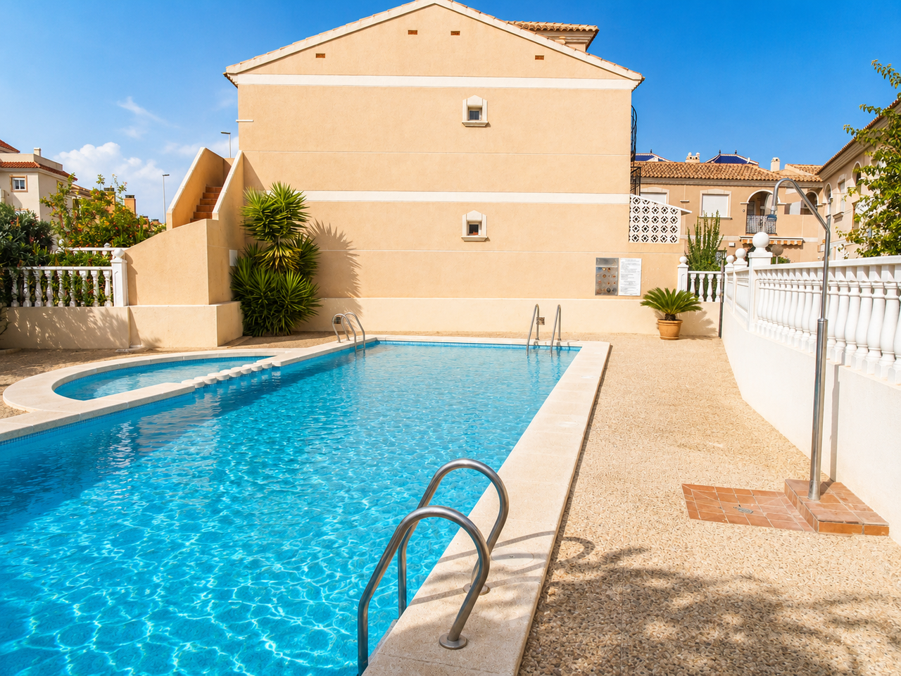 Penthouse for Sale in La Zenia, Alicante