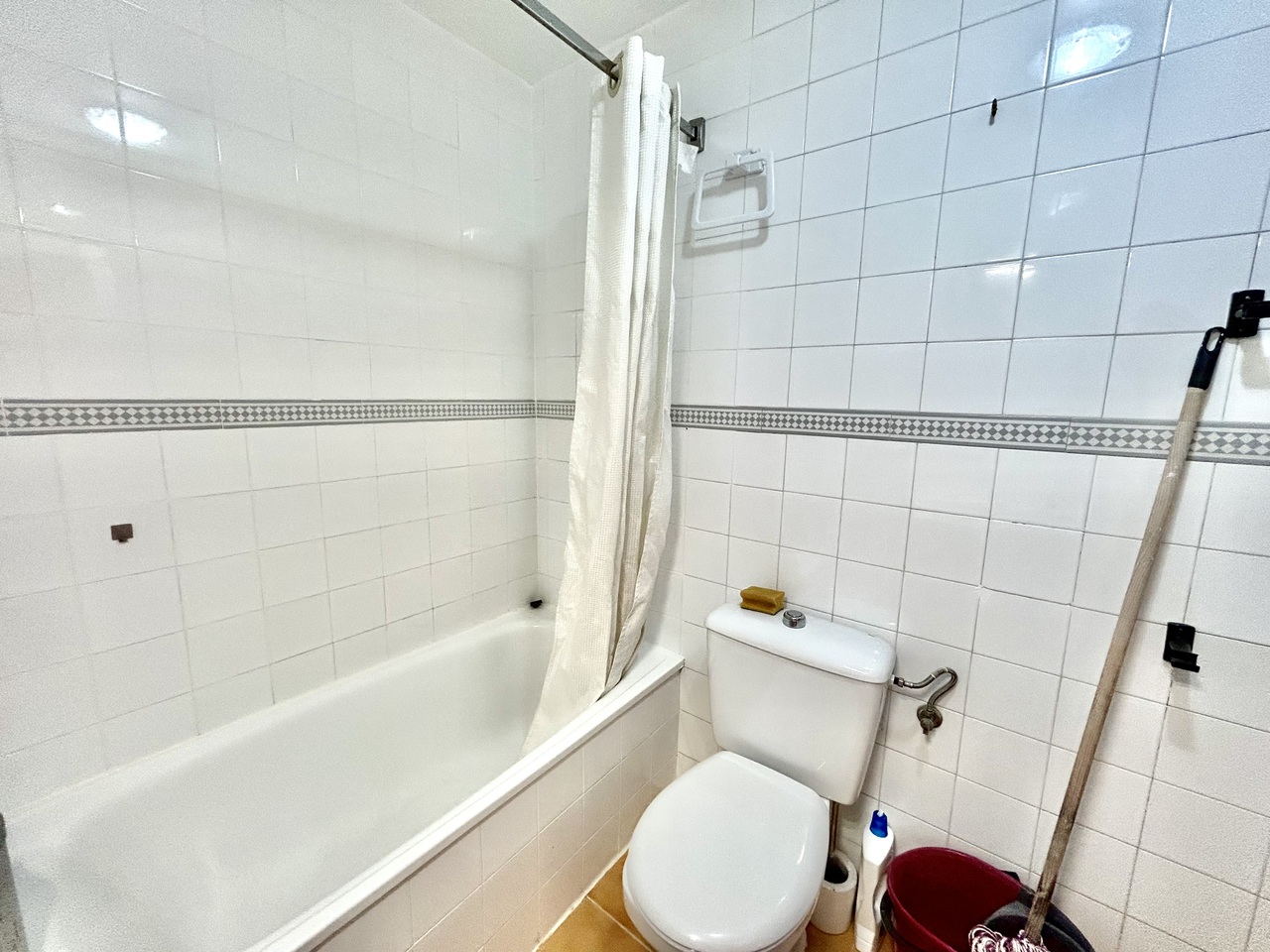 Apartment for Sale in Torrevieja, Alicante