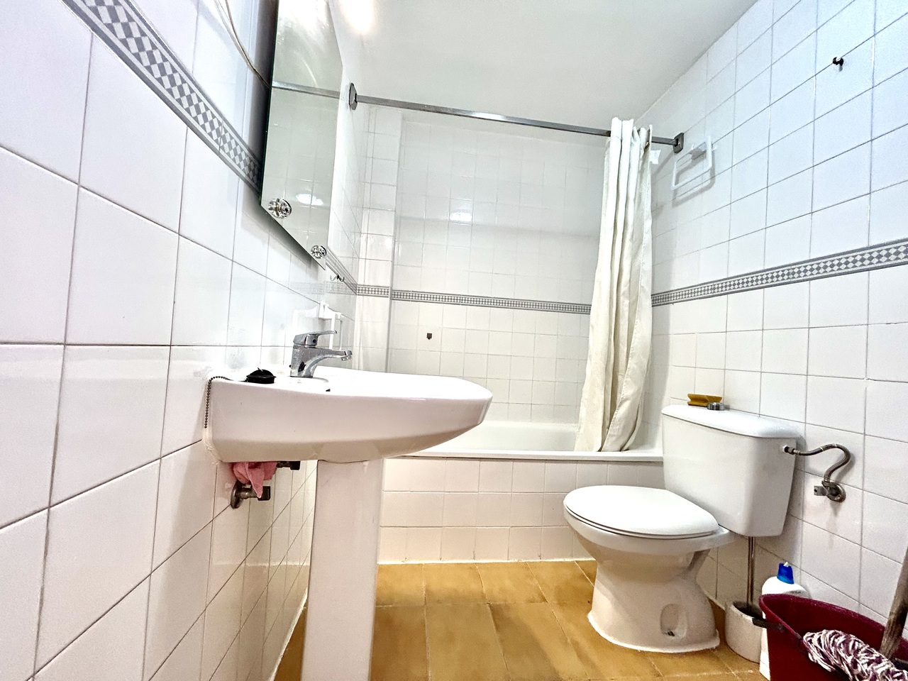 Apartment for Sale in Torrevieja, Alicante