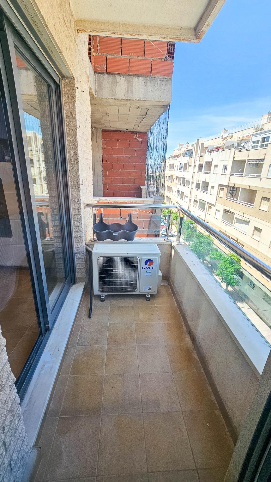 Apartment for Sale in Almoradi, Alicante