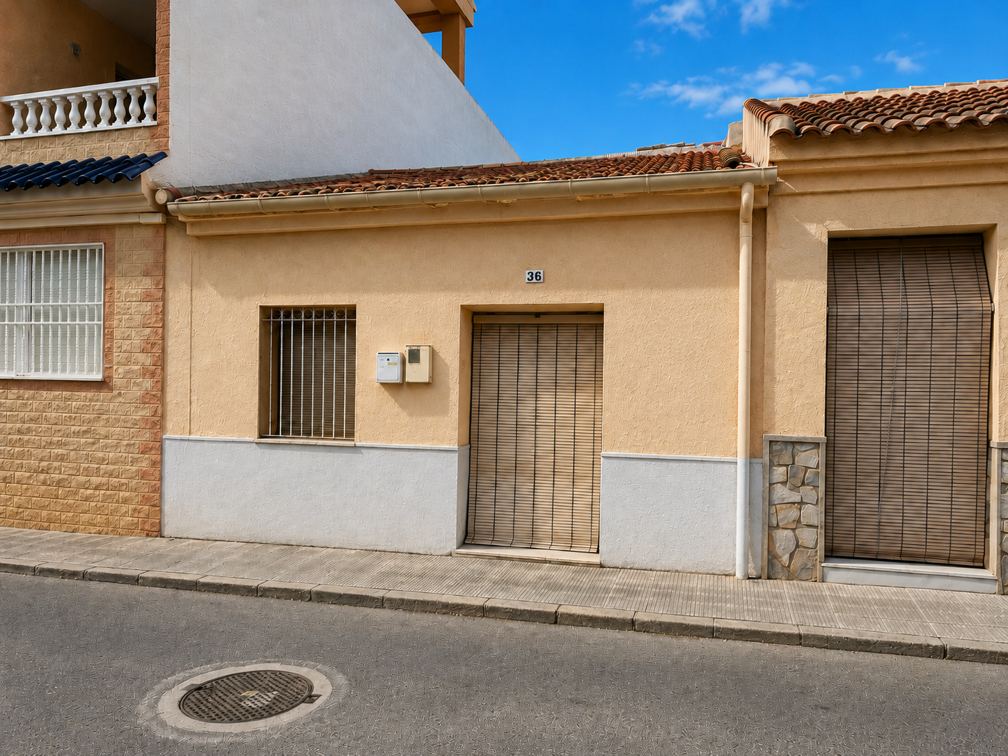 o_1jpndnt6p1ig210end1l1s7kdes1g Villa for Sale in Benijofar, Alicante