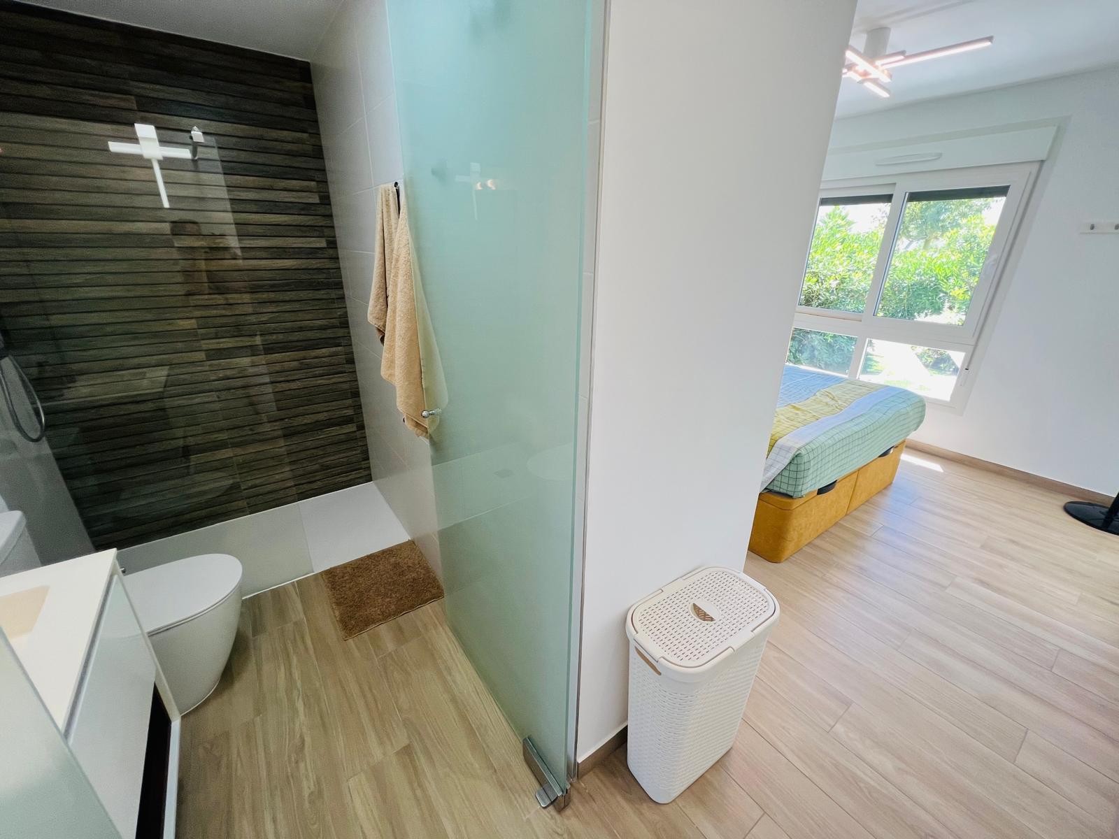 Apartment for Sale in Vistabella Golf Entre Naranjos, Alicante