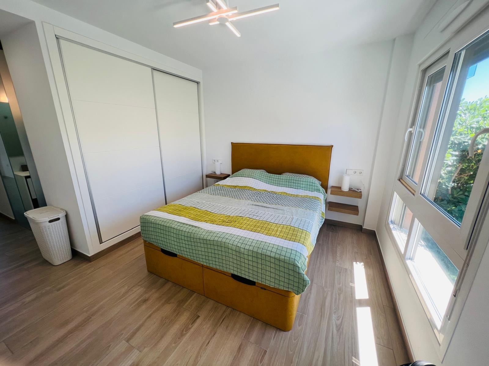 Apartment for Sale in Vistabella Golf Entre Naranjos, Alicante