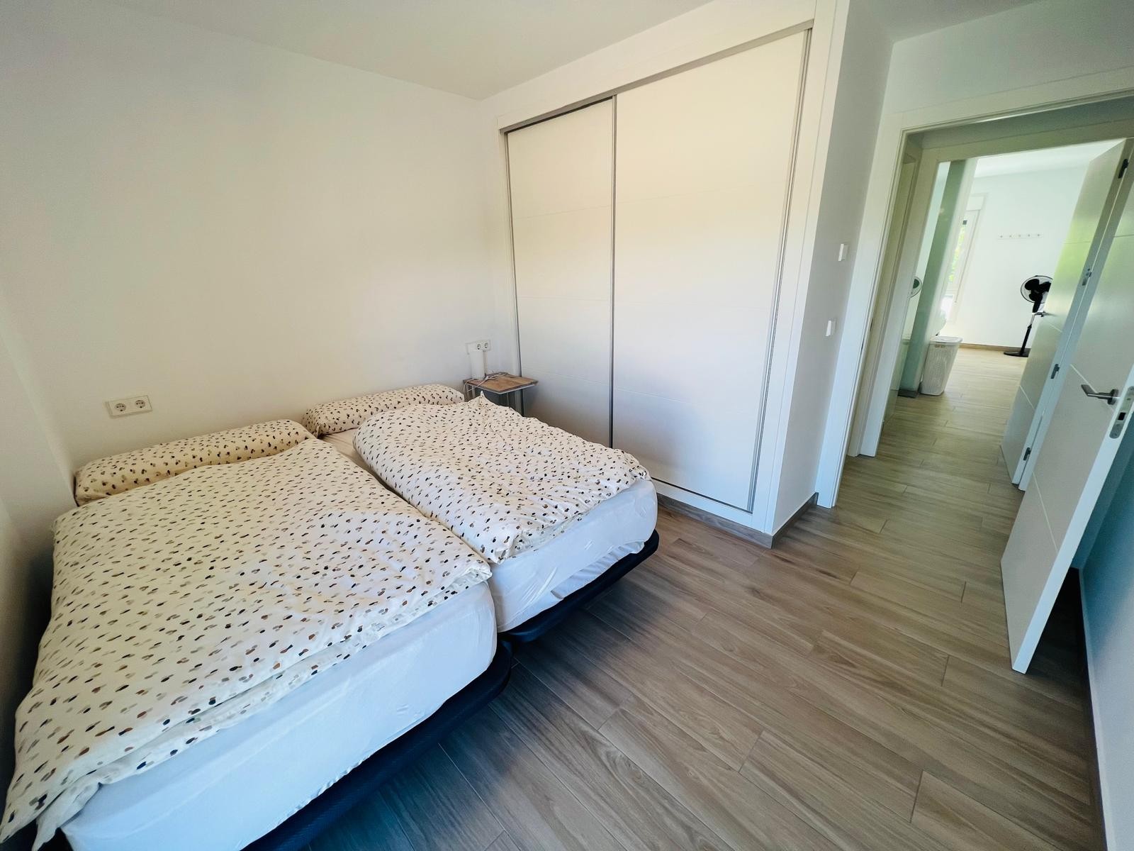 Apartment for Sale in Vistabella Golf Entre Naranjos, Alicante