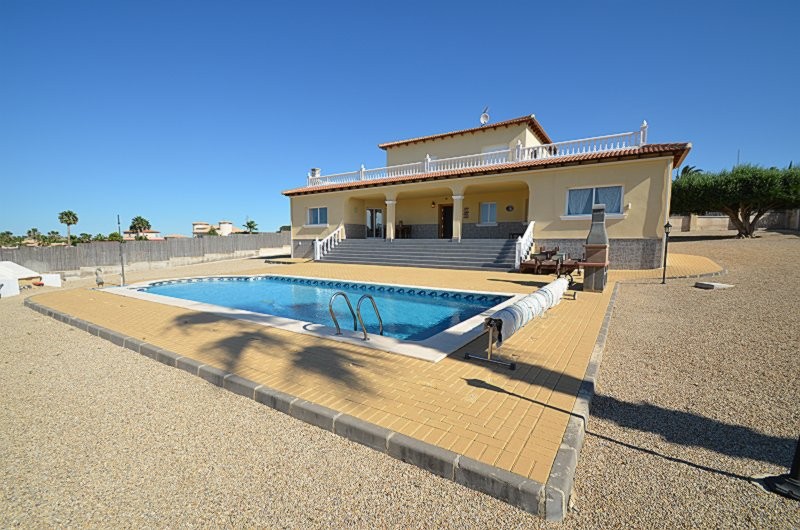 Villa for Sale in Campos del Río, Murcia