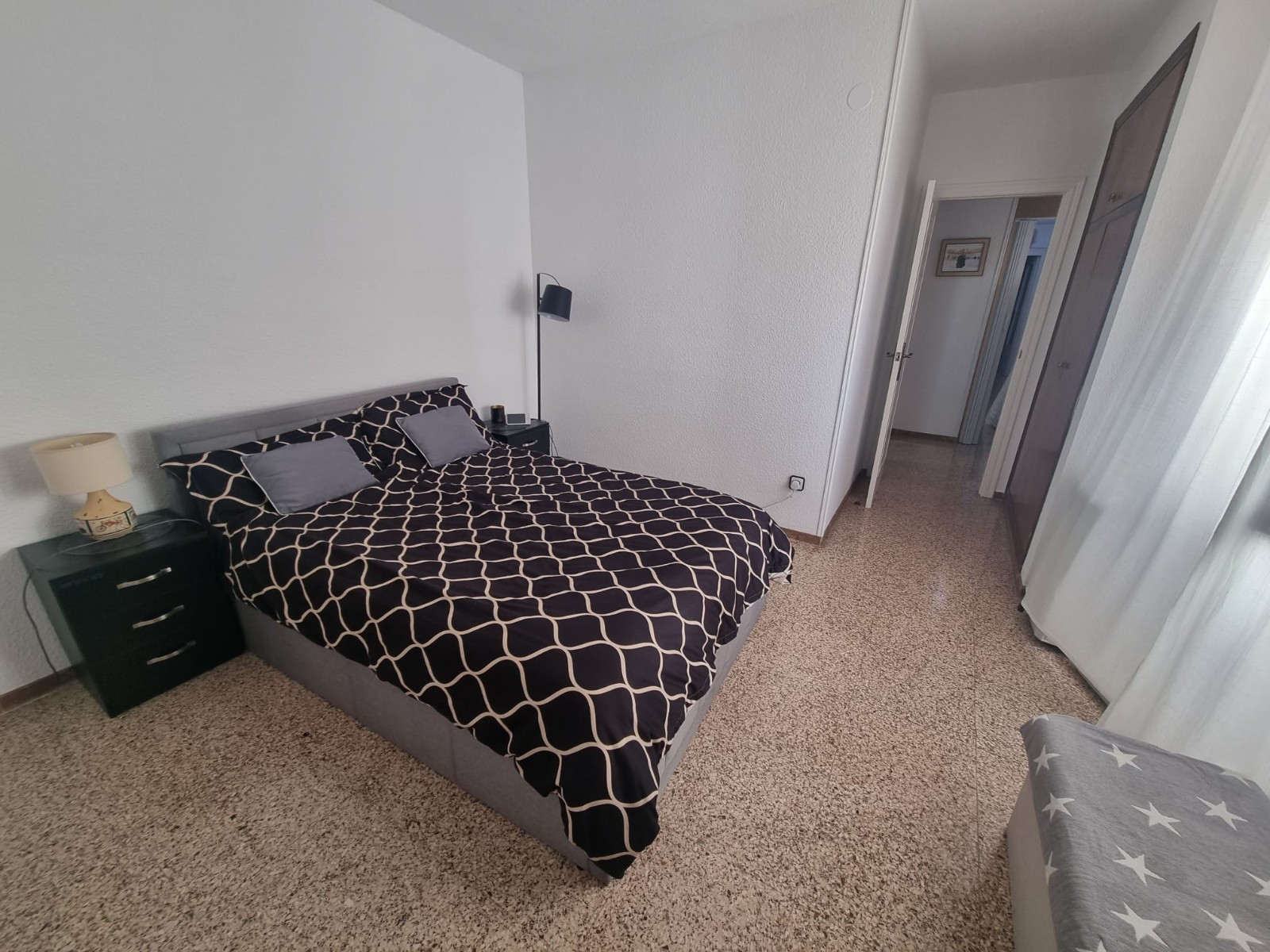 Apartment for Sale in Pinoso, Alicante