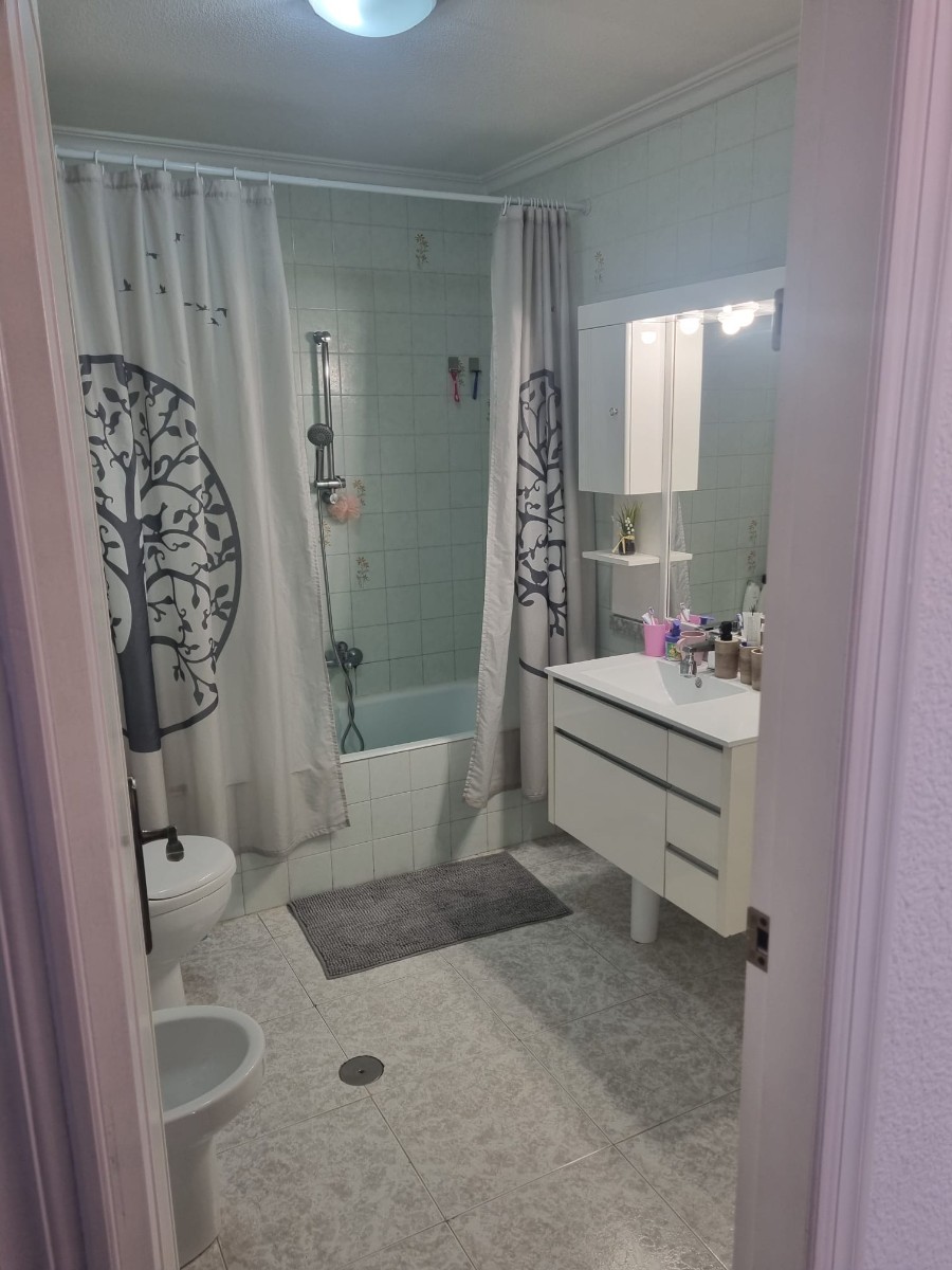 Apartment for Sale in Pinoso, Alicante