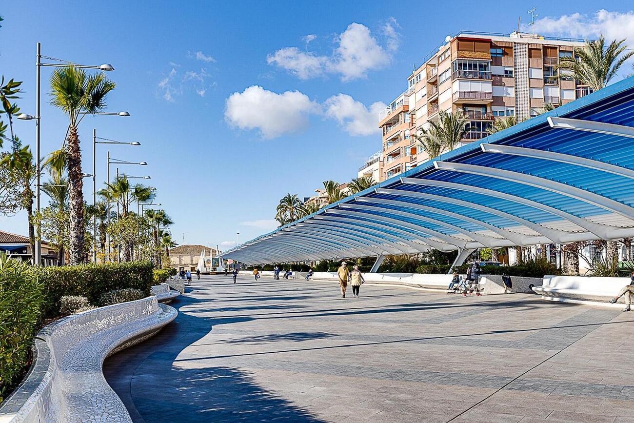 Bungalow for Sale in Torrevieja, Alicante