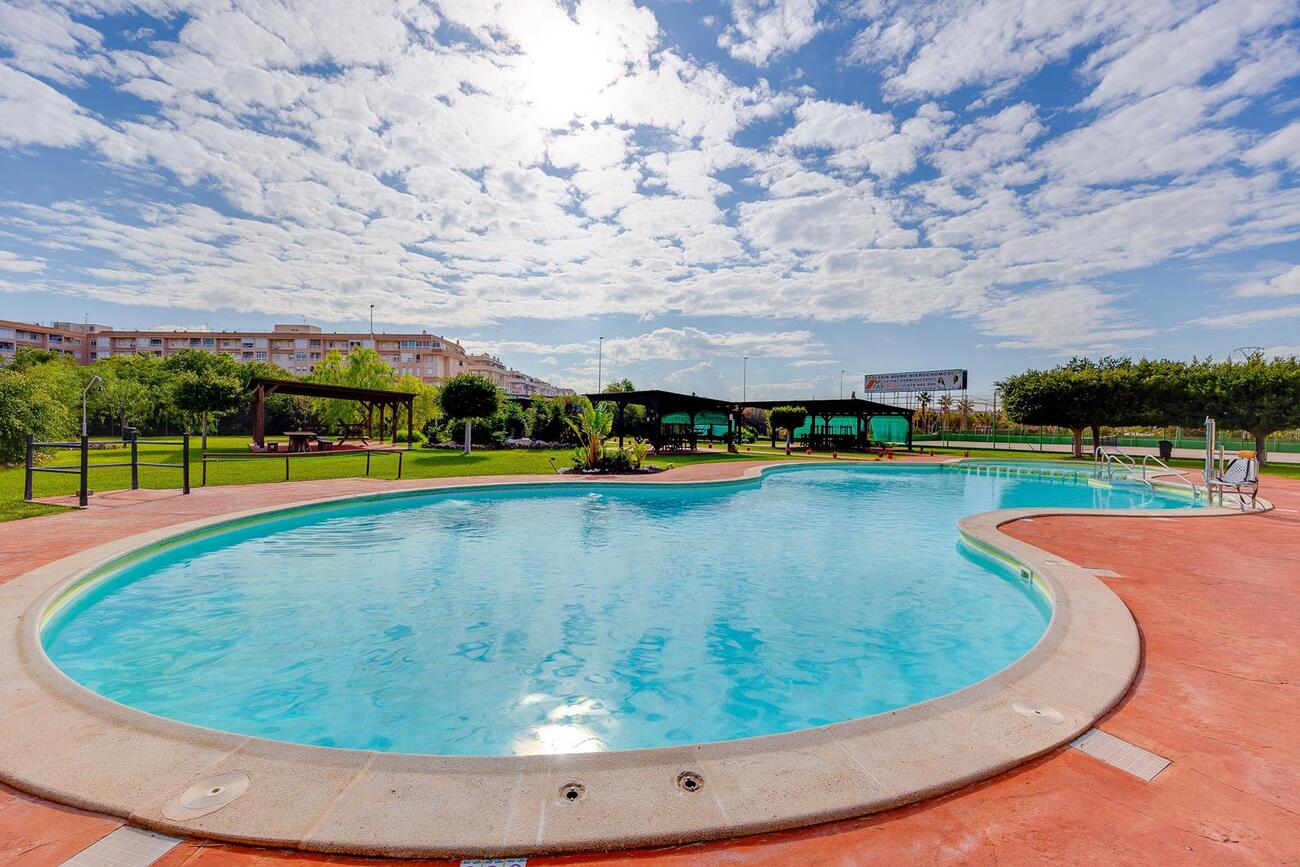 Bungalow for Sale in Torrevieja, Alicante