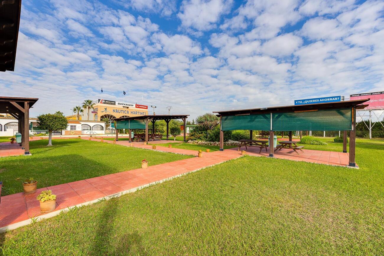 Bungalow for Sale in Torrevieja, Alicante