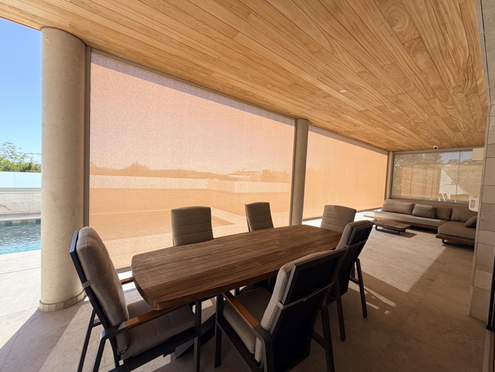 Villa for Sale in Benijofar, Alicante