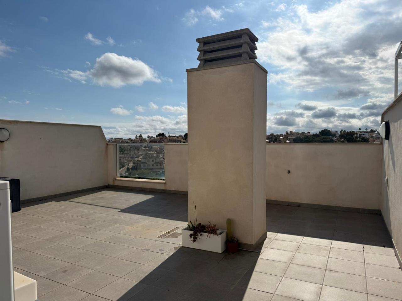 Apartment for Sale in Villamartin, Alicante