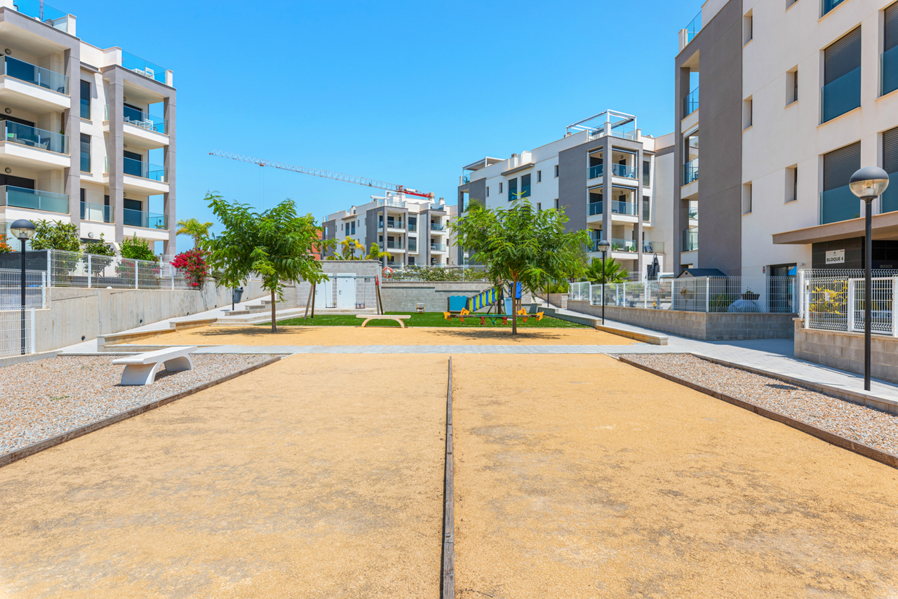 Apartment for Sale in Villamartin, Alicante