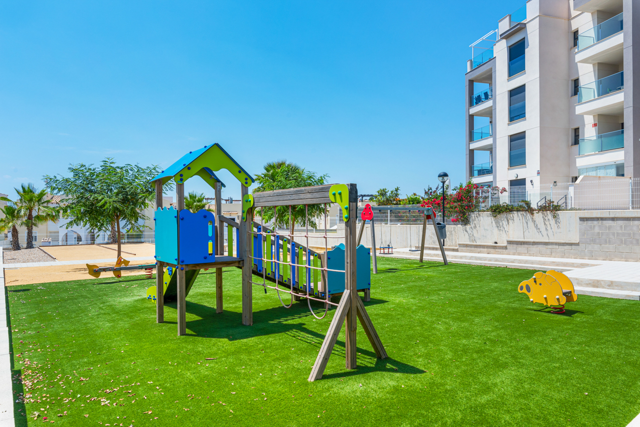 Apartment for Sale in Villamartin, Alicante
