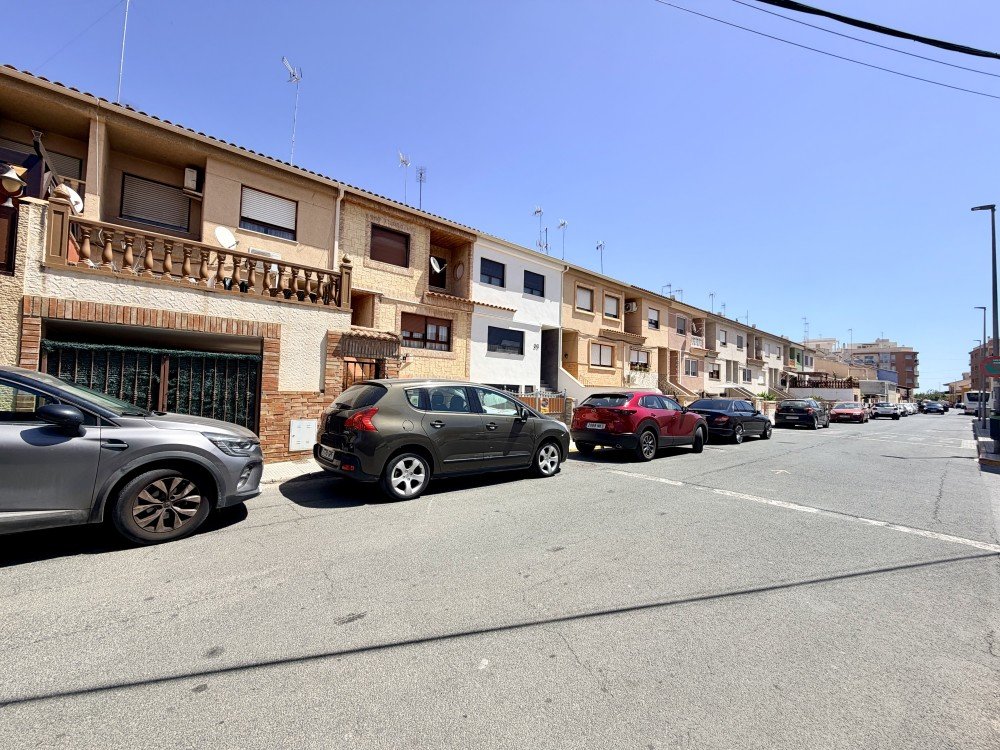 Town House for Sale in Formentera del Segura, Alicante