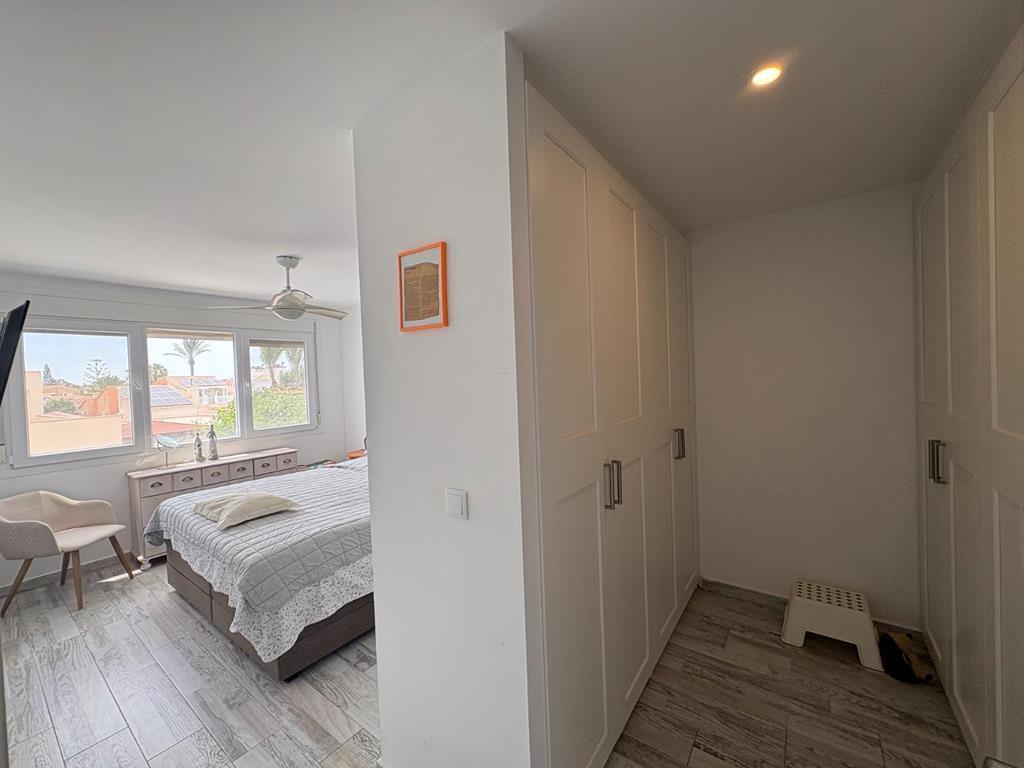 Villa for Sale in Torrevieja, Alicante