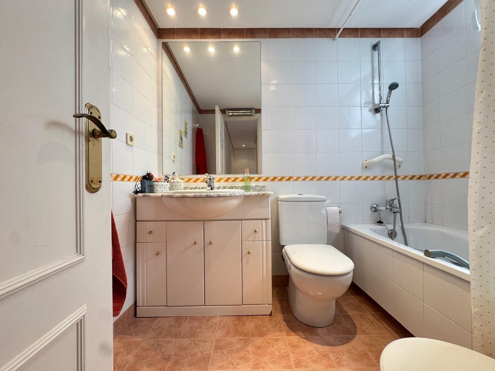Apartment for Sale in Torrevieja, Alicante