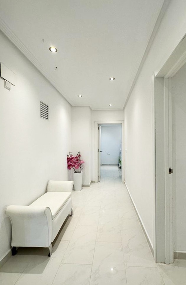 Villa for Sale in San Miguel de Salinas, Alicante