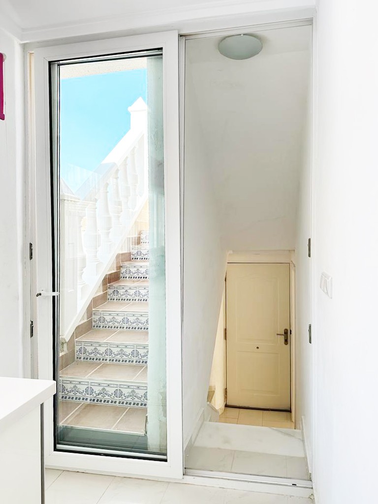 Villa for Sale in San Miguel de Salinas, Alicante