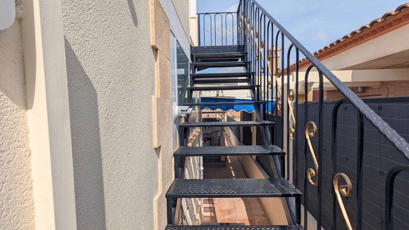 Villa for Sale in Bigastro, Alicante