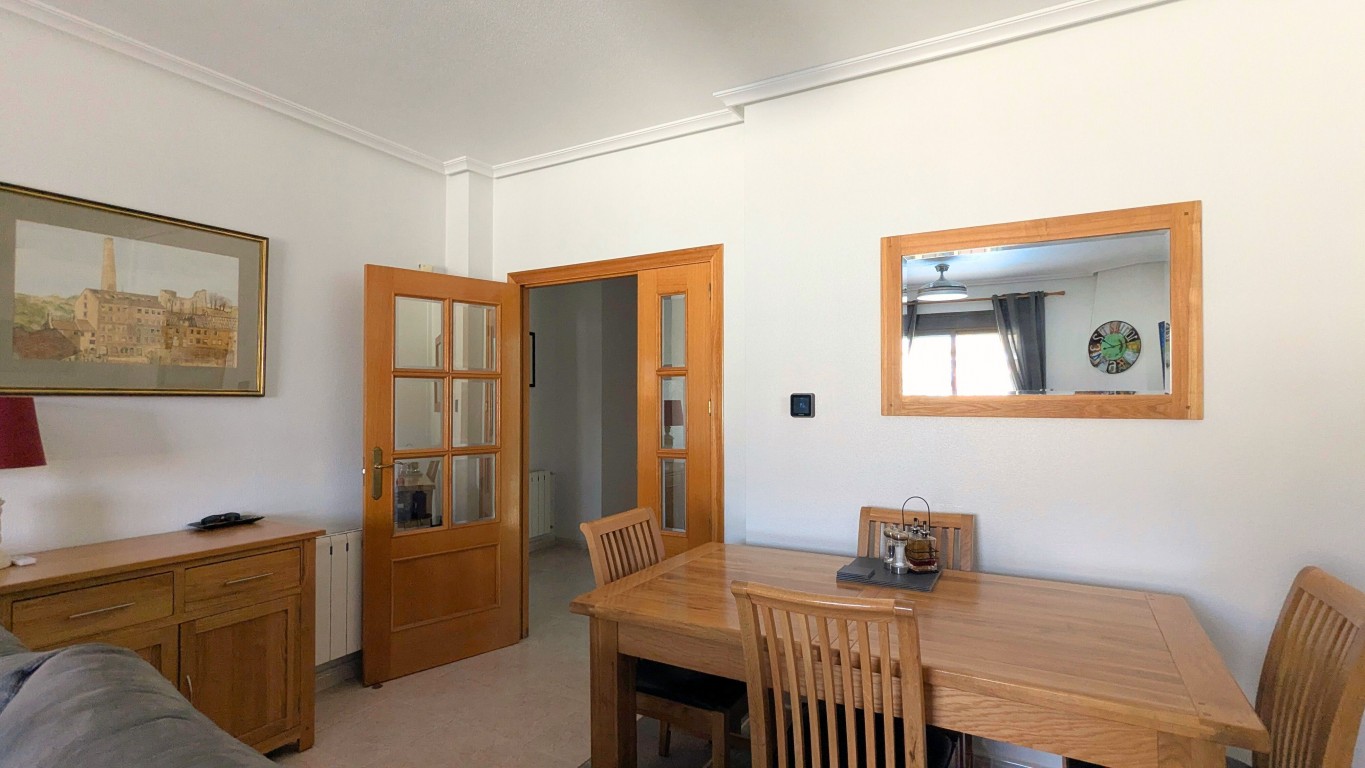 Villa for Sale in Bigastro, Alicante