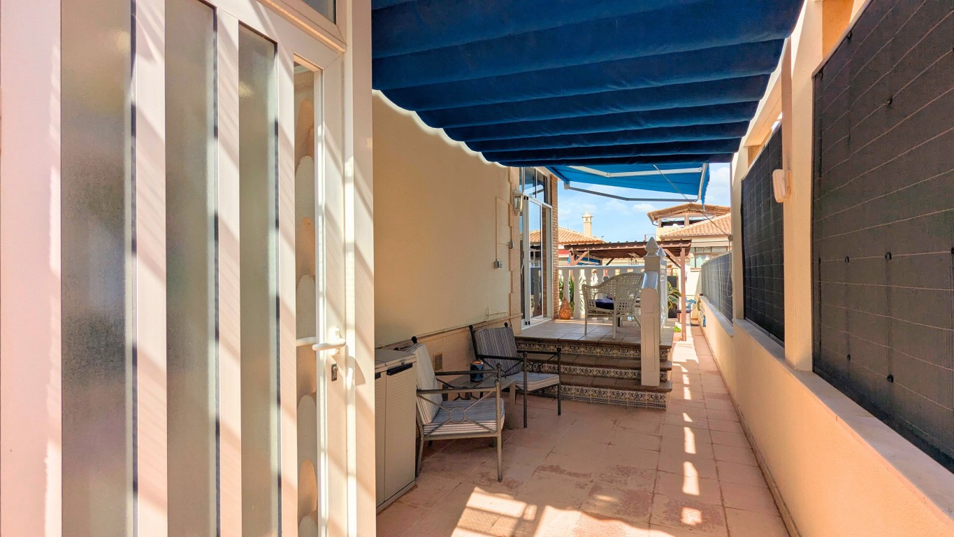 Villa for Sale in Bigastro, Alicante