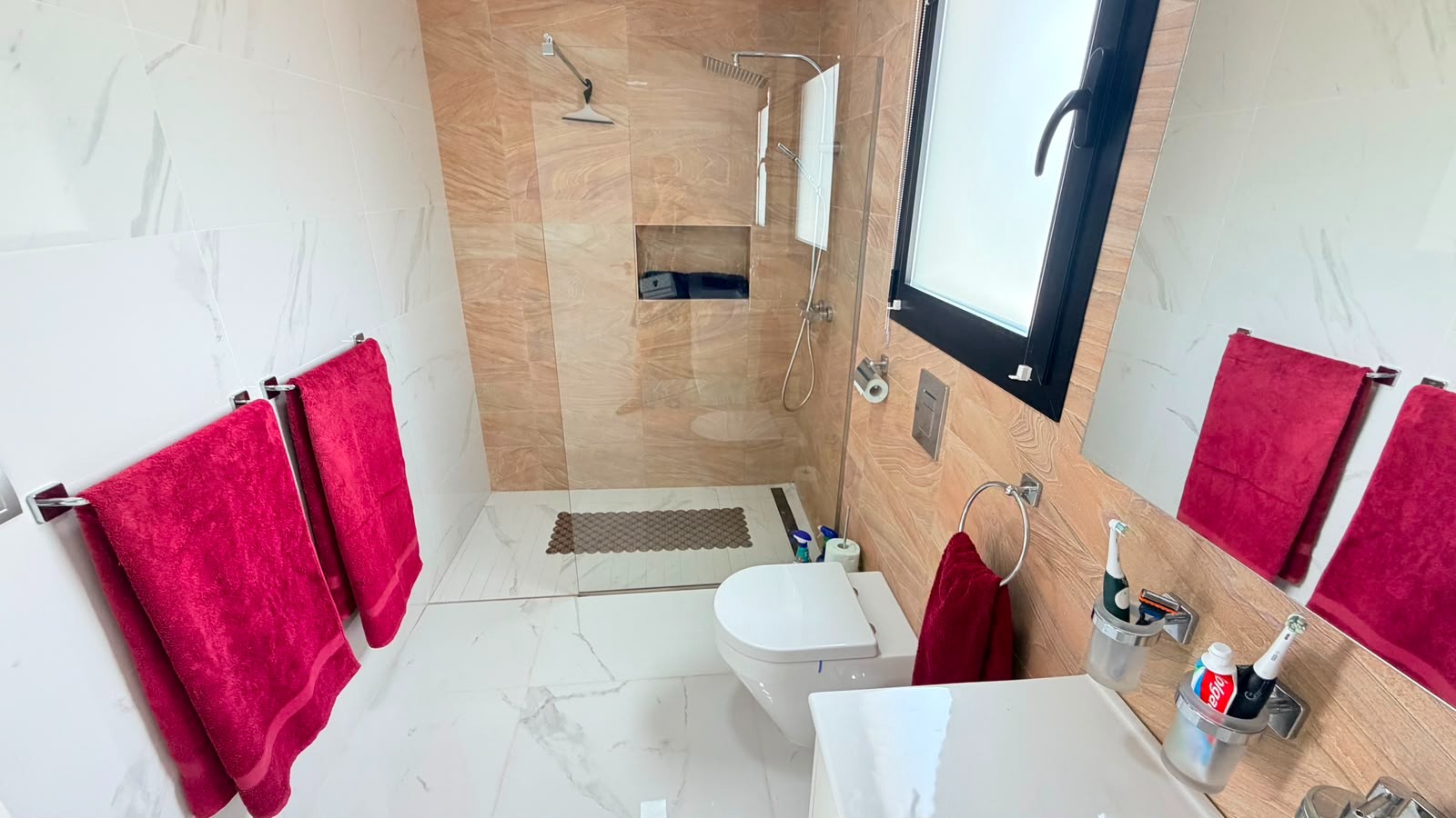 Villa for Sale in Los Montesinos, Alicante