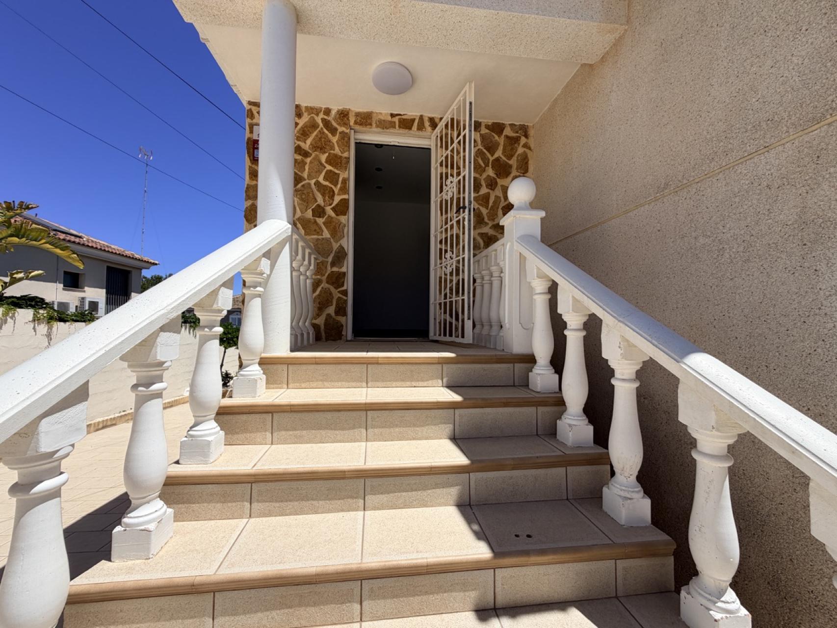 Villa for Sale in Torrevieja, Alicante