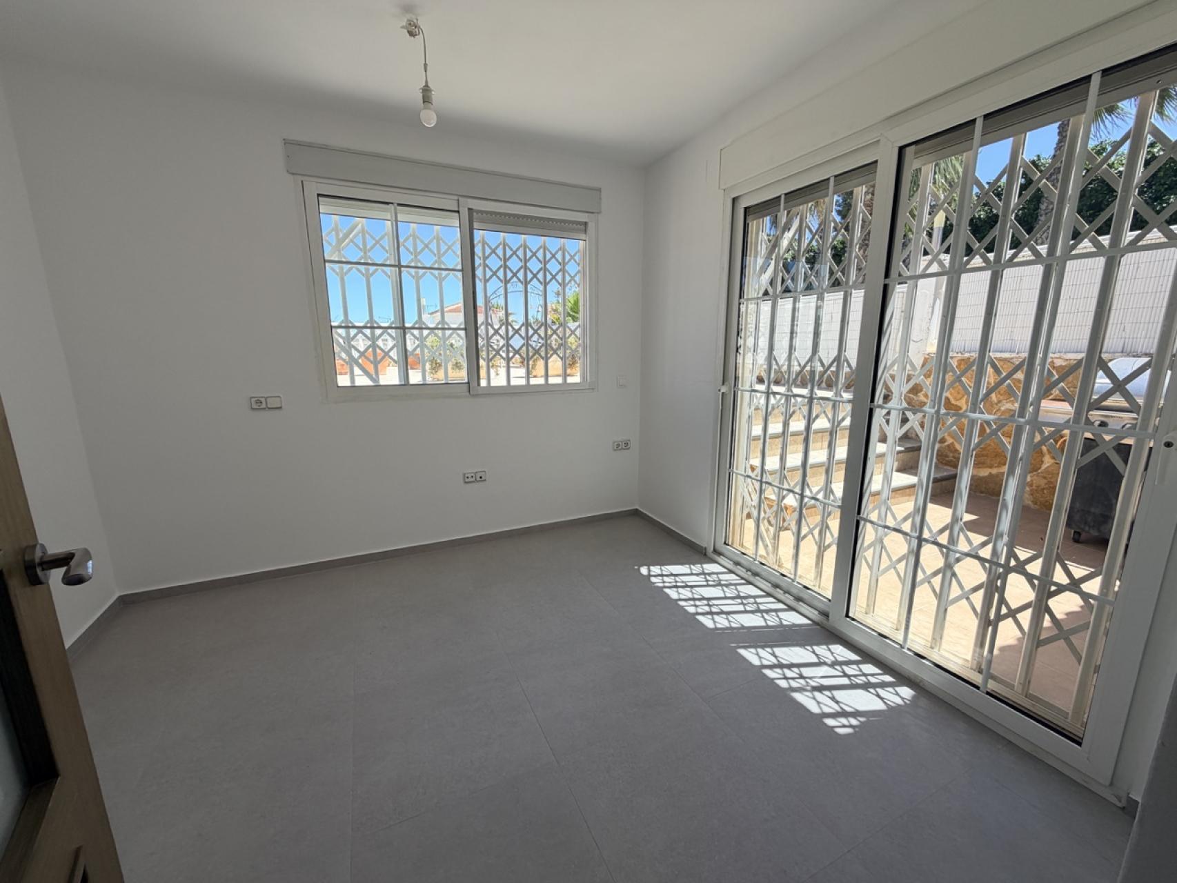 Villa for Sale in Torrevieja, Alicante