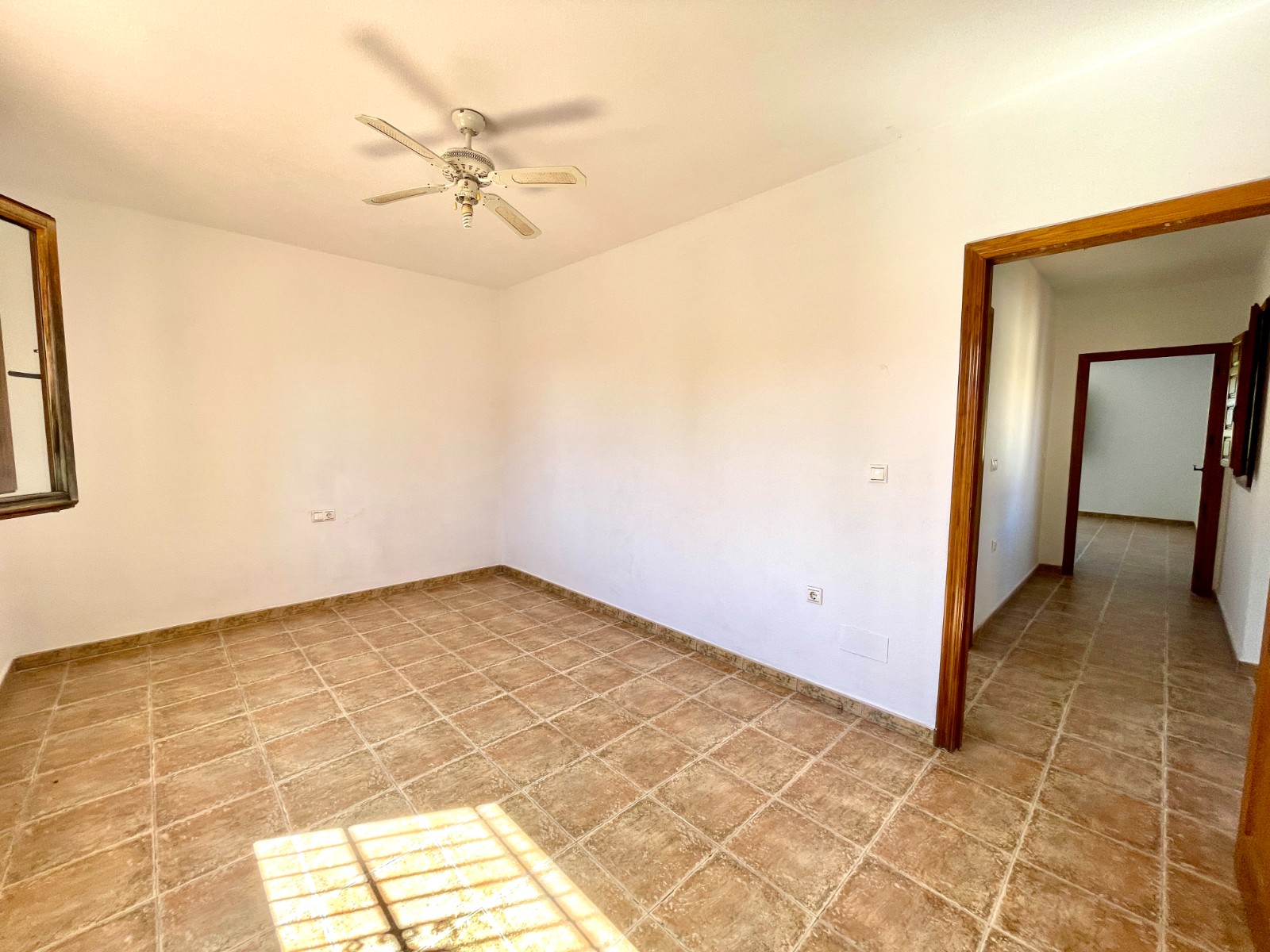Villa for Sale in Catral, Alicante