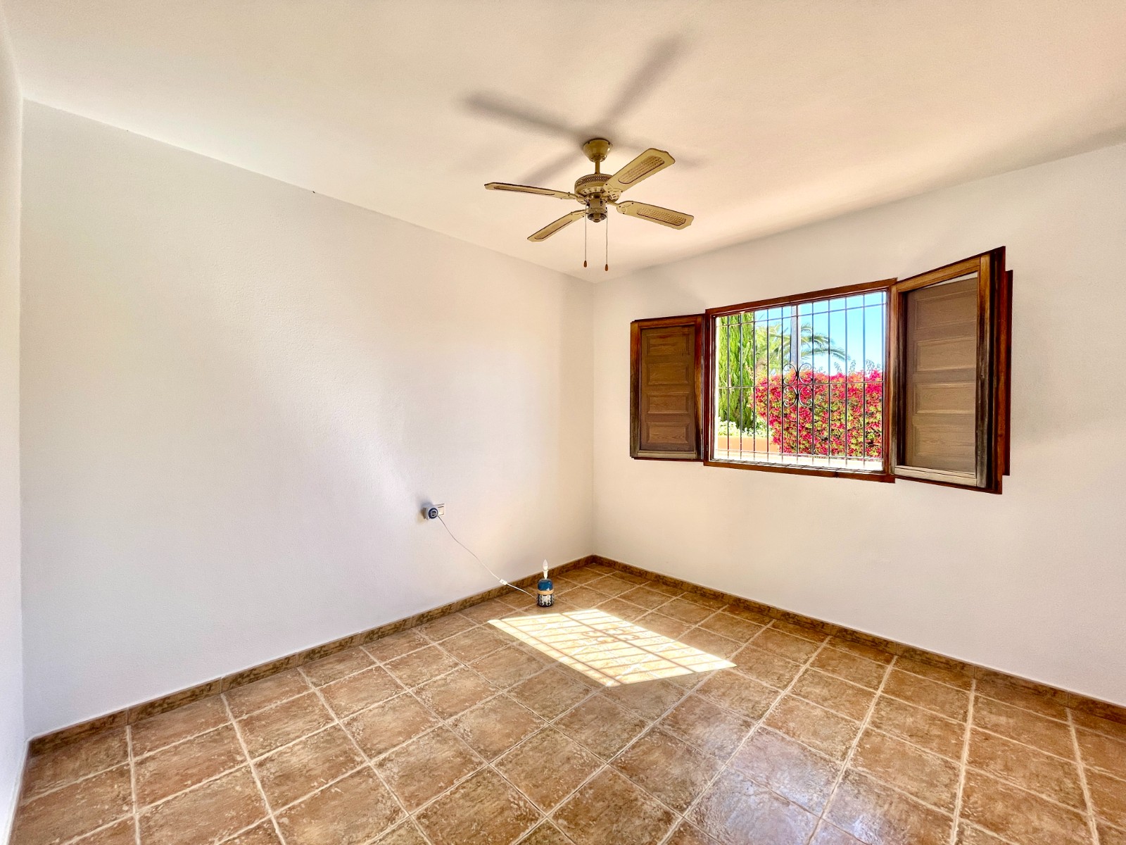Villa for Sale in Catral, Alicante