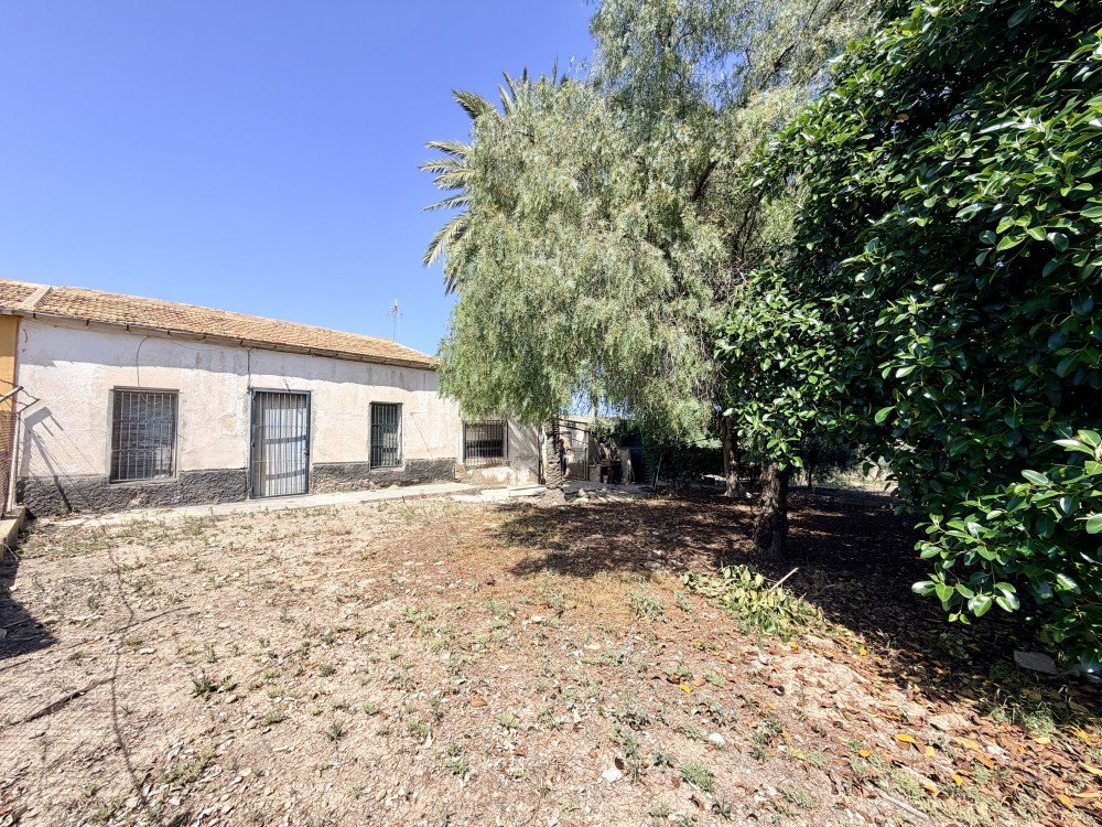 Country House for Sale in La Marina, Alicante