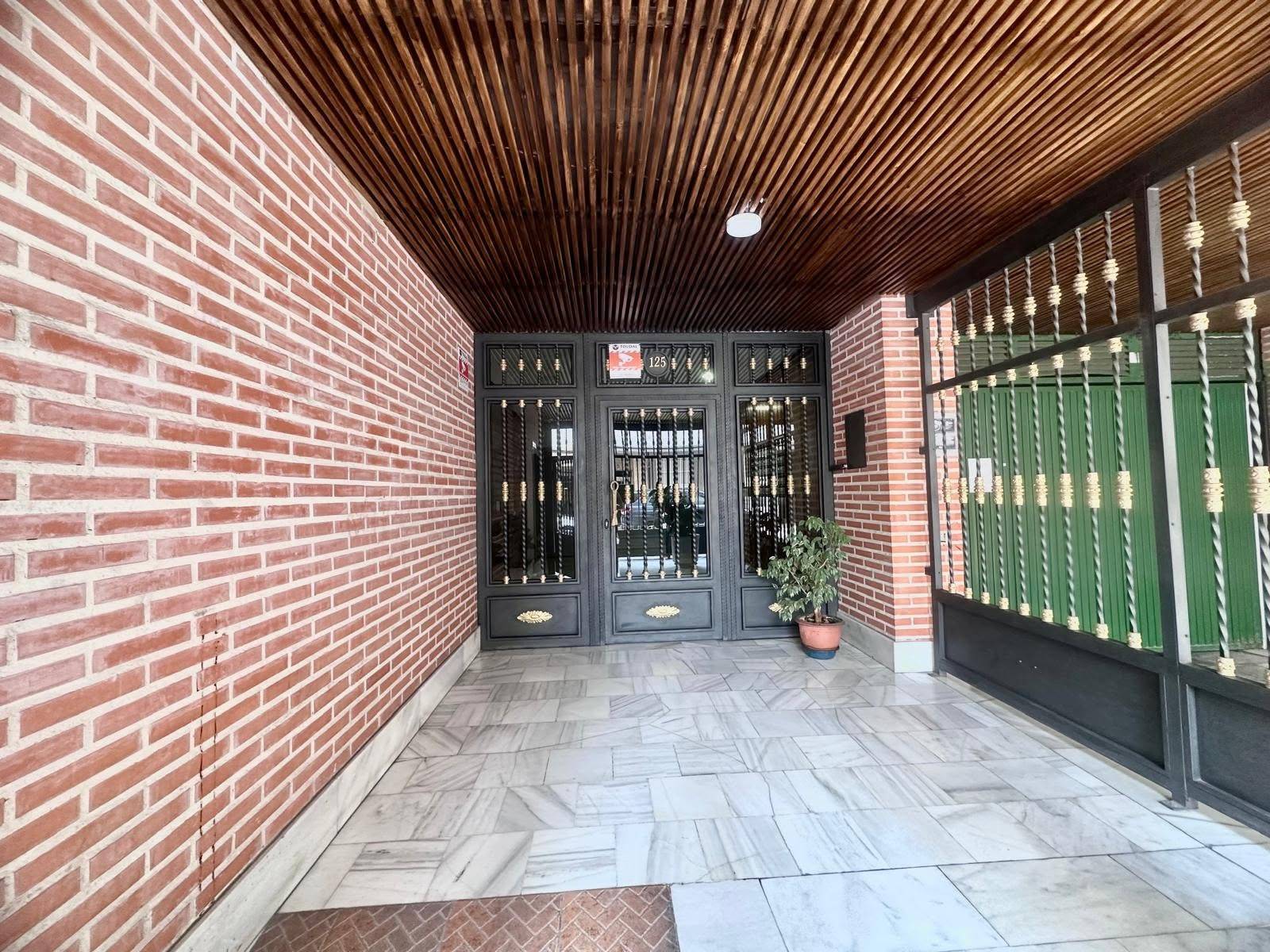 Apartment for Sale in Torrevieja, Alicante