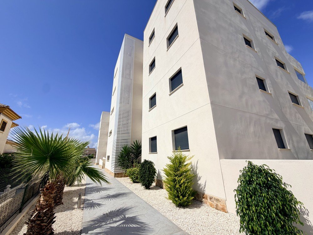 Apartment for Sale in Orihuela Costa, Alicante