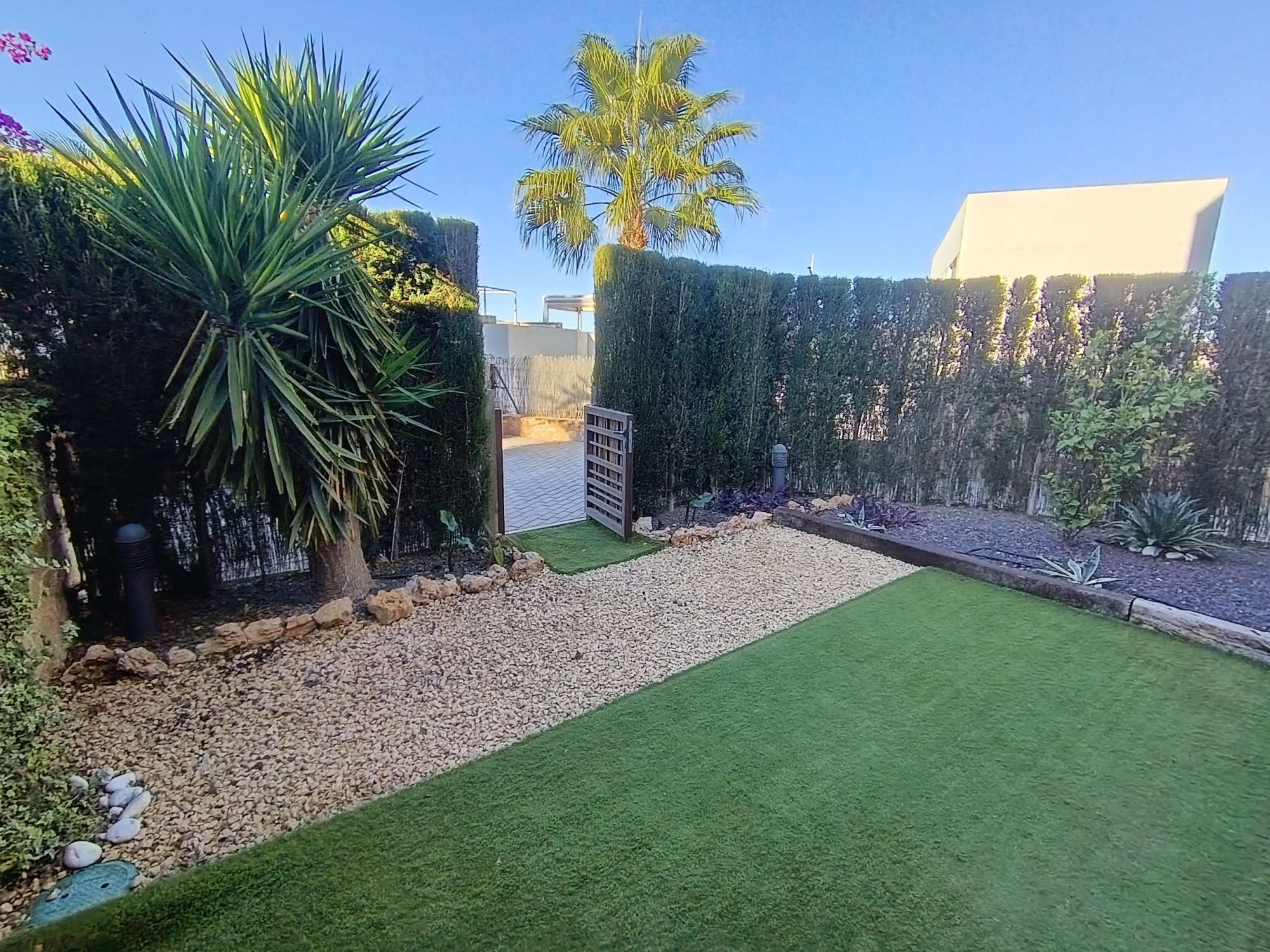 Apartment for Sale in Algorfa, Alicante