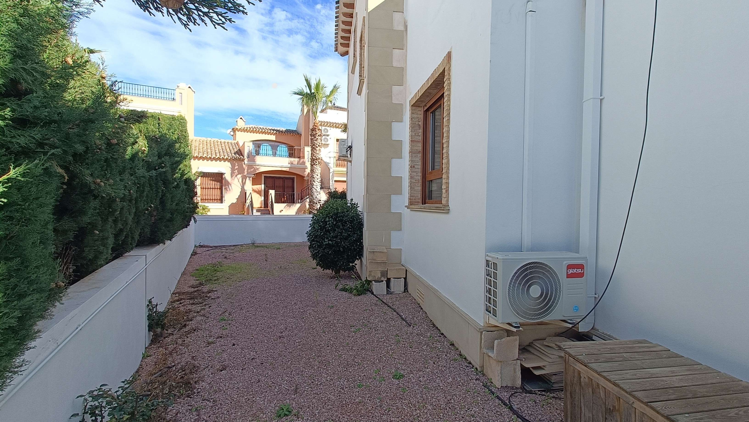 Villa for Sale in Algorfa, Alicante